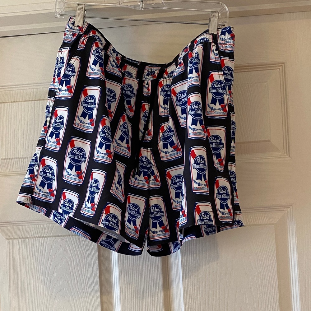 American Eagle Outfitters Pabst Blue Ribbon Swim Trunks Sz M.  NWOT. Box12